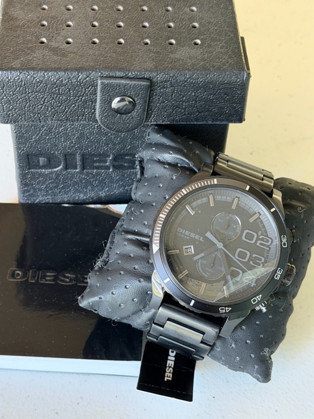 New Men's Black Diesel Double Down 48 Chronograph Watch DZ4326